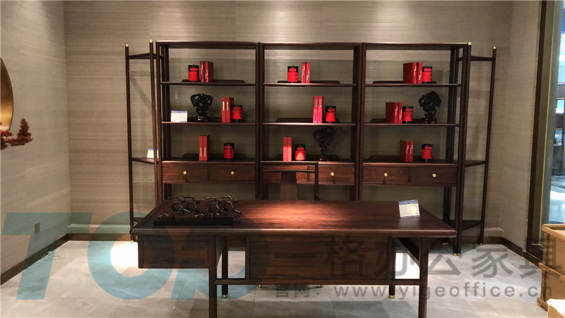 現代辦公家具